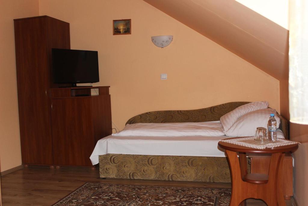 Hotel Czardasz Września Exterior foto